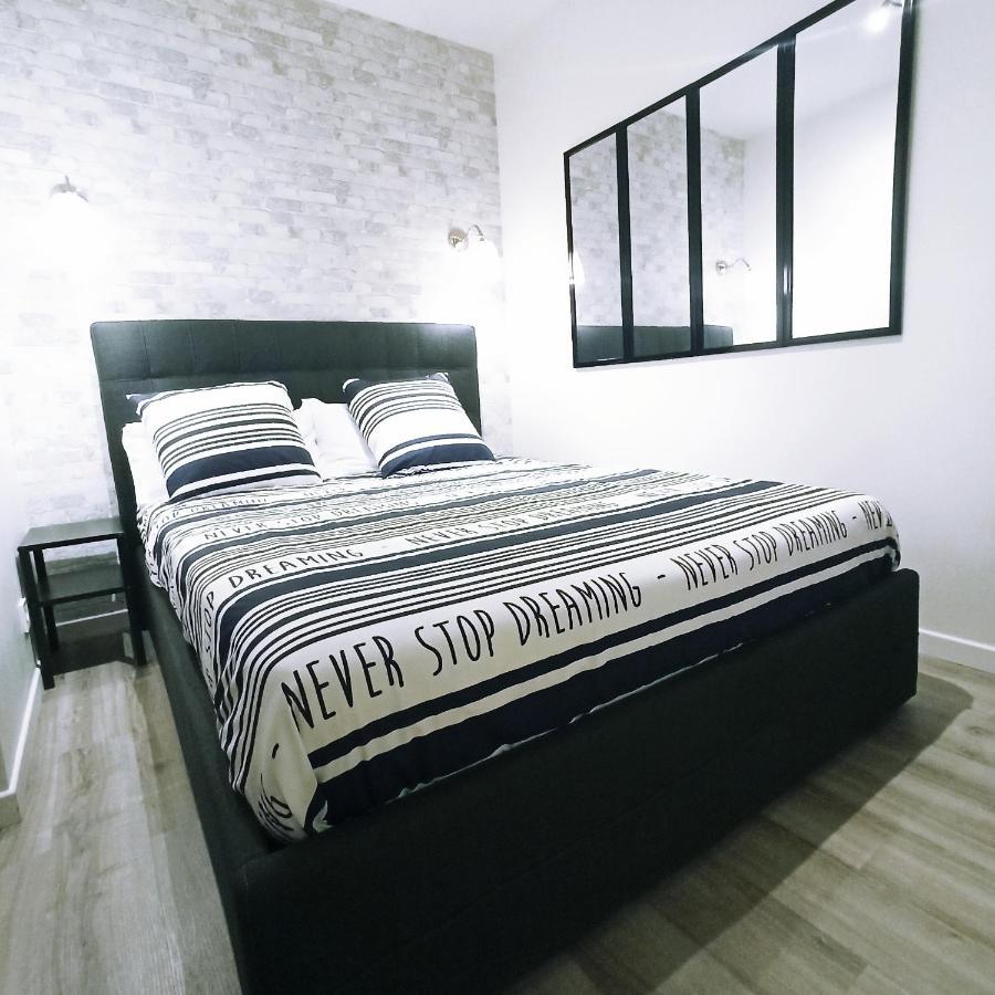 Detente & Jardin By Beds4Wanderlust - Charmant T2 Avec Jardin - Gare Plaisir-Grignon, Versailles 20Km 외부 사진