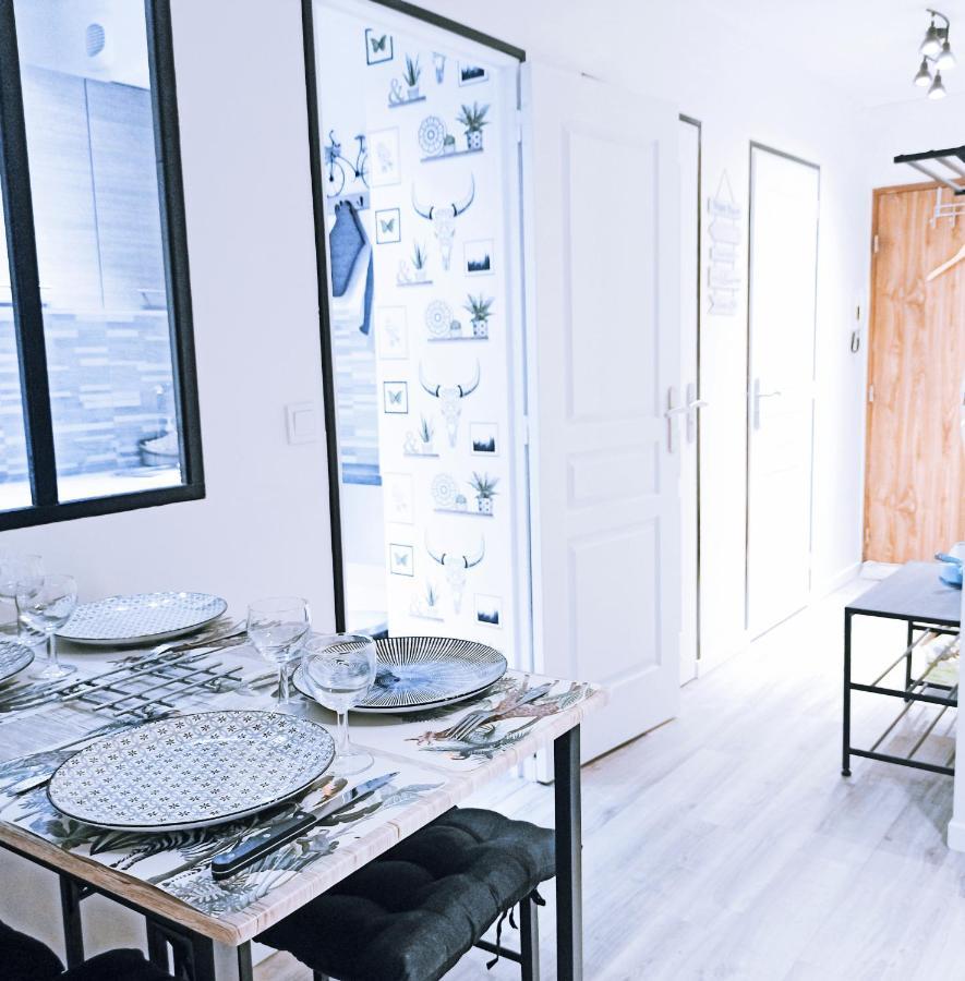 Detente & Jardin By Beds4Wanderlust - Charmant T2 Avec Jardin - Gare Plaisir-Grignon, Versailles 20Km 외부 사진